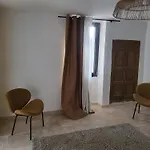Bastide De La Madeleine Bed & Breakfast 3*