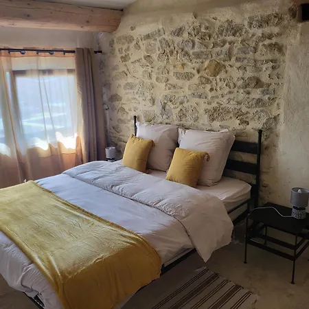 Bastide De La Madeleine